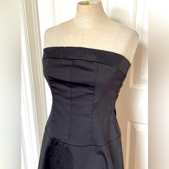 ▪️ Strapless Little Black Dress ▪️ - Picture 2 of 2